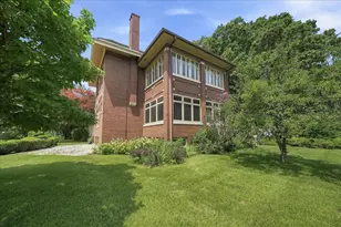 229 E Morgan Ave, Chesterton, IN 46304 - Photo 5