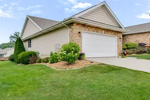 11943 W 108th Pl, Saint John, IN 46373 - Photo 3
