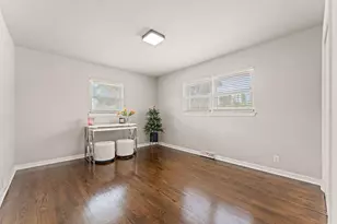 8600 Calumet Ave, Munster, IN 46321 - Photo 19