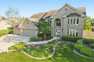 1522 Coventry Ln, Munster, IN 46321 - Photo 1