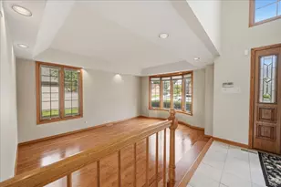 1522 Coventry Ln, Munster, IN 46321 - Photo 7