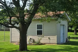 7177 E Grace Ave, New Carlisle, IN 46552 - Photo 7