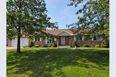 7177 E Grace Avenue, New Carlisle, IN 46552 - Photo 1