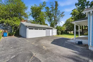 310 S Court St, Crown Point, IN 46307 - Photo 49