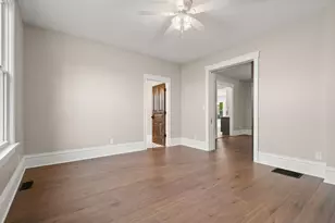 310 S Court St, Crown Point, IN 46307 - Photo 29