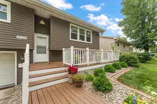9539 Hawthorne Dr, Munster, IN 46321 - Photo 5