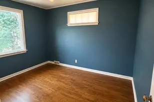1302 Dakota St, Gary, IN 46403 - Photo 9