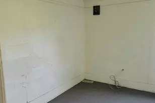 750 Van Buren St, Gary, IN 46407 - Photo 5