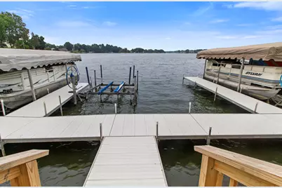 2513 E Lakeshore Drive, Crown Point, IN 46307 - Photo 7