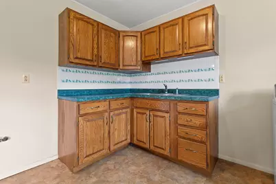 9307 Ellen Drive, Highland, IN 46322 - Photo 9
