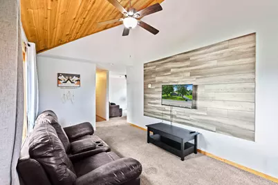 786 N 450 W, Portage, IN 46368 - Photo 17
