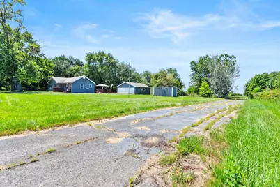 786 N 450 W, Portage, IN 46368 - Photo 9