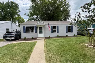 1630 Stone Lake Dr, La Porte, IN 46350 - Photo 1