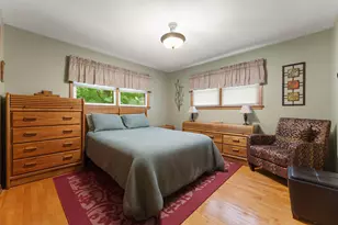8420 Schreiber Dr, Munster, IN 46321 - Photo 19
