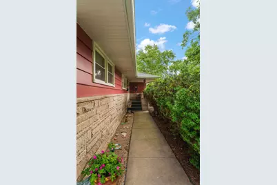 8420 Schreiber Drive, Munster, IN 46321 - Photo 3