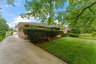 8420 Schreiber Dr, Munster, IN 46321 - Photo 37