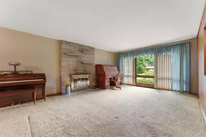8420 Schreiber Drive, Munster, IN 46321 - Photo 5