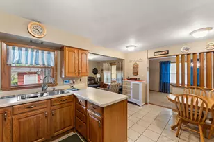 8420 Schreiber Dr, Munster, IN 46321 - Photo 11