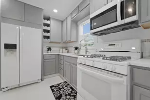2650 Monroe St, Gary, IN 46407 - Photo 7