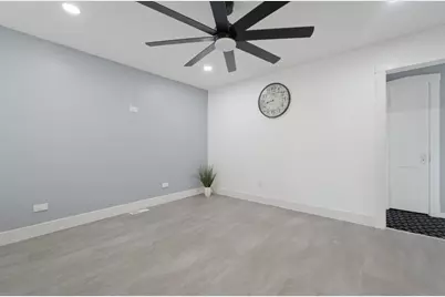 2650 Monroe Street, Gary, IN 46407 - Photo 5