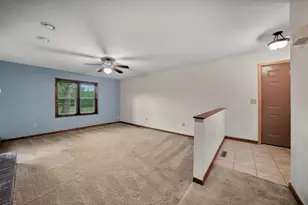 176 Boxwood Ct, Valparaiso, IN 46383 - Photo 9