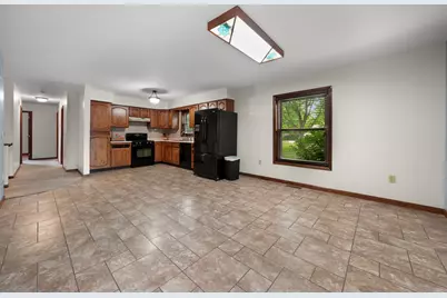 176 Boxwood Court, Valparaiso, IN 46383 - Photo 11