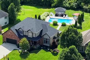 10626 Erie Dr, Crown Point, IN 46307 - Photo 1
