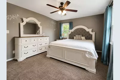 3810 Kingsway Drive, Crown Point, IN 46307 - Photo 7