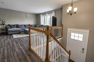 3810 Kingsway Dr, Crown Point, IN 46307 - Photo 3