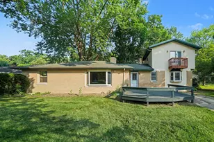 215 Wren Pl, Trail Creek, IN 46360 - Photo 1