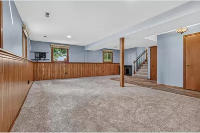 8832 Jefferson Court, Munster, IN 46321 - Photo 13