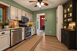 8832 Jefferson Ct, Munster, IN 46321 - Photo 15
