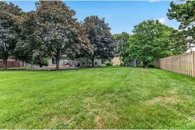 8832 Jefferson Court, Munster, IN 46321 - Photo 31