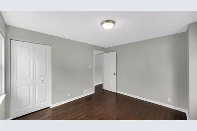 7212 McLaughlin Avenue, Hammond, IN 46324 - Photo 9