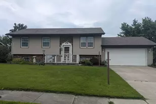 5724 W 177th Ave, Lowell, IN 46356 - Photo 1