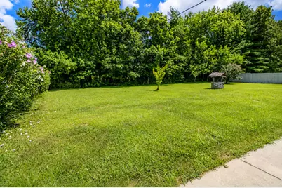 1202 W Pacific Avenue, Knox, IN 46534 - Photo 25