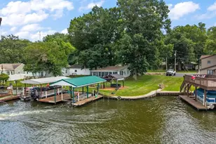 5008 E Shady Point Dr, Monticello, IN 47960 - Photo 3