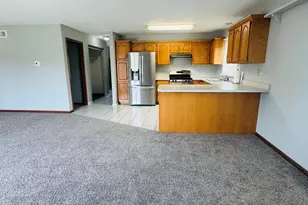 110 Lyn Dee Ct, New Carlisle, IN 46552 - Photo 7
