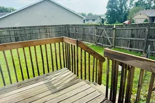 110 Lyn Dee Ct, New Carlisle, IN 46552 - Photo 13
