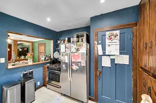 208 Weston St, Valparaiso, IN 46385 - Photo 9