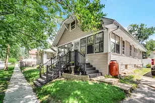 208 Weston St, Valparaiso, IN 46385 - Photo 3