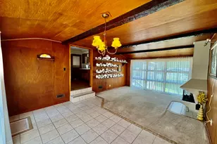 1023 Riverlane Dr, Lake Station, IN 46405 - Photo 9