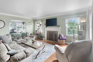 134 Keilman St, Dyer, IN 46311 - Photo 5