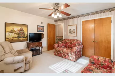 7334 Baring Parkway, Hammond, IN 46324 - Photo 15