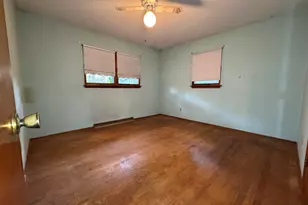 2410 Old Hobart Rd, Gary, IN 46405 - Photo 7