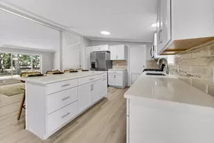 10848 Edgewood Dr, Demotte, IN 46310 - Photo 9