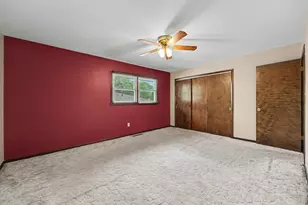 9425 Larch Dr, Munster, IN 46321 - Photo 7