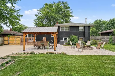 9425 Larch Drive, Munster, IN 46321 - Photo 19