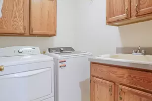 8602 Farmington St, Saint John, IN 46373 - Photo 19
