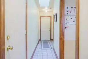 8602 Farmington St, Saint John, IN 46373 - Photo 5